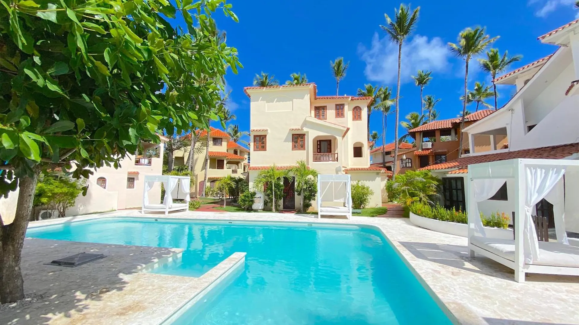 Sunny Villas And Suites - Los Corales Beach - Great Location With Many Restaurants プンタ・カナ 0*,