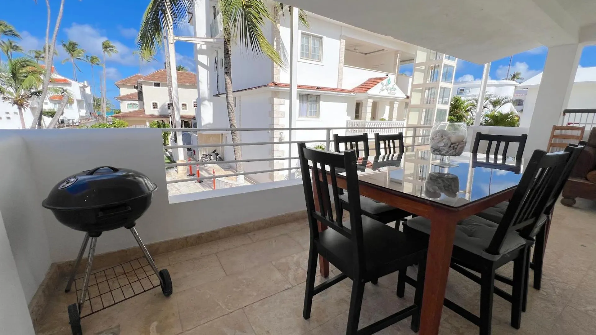 Sunny Villas And Suites - Los Corales Beach - Great Location With Many Restaurants プンタ・カナ