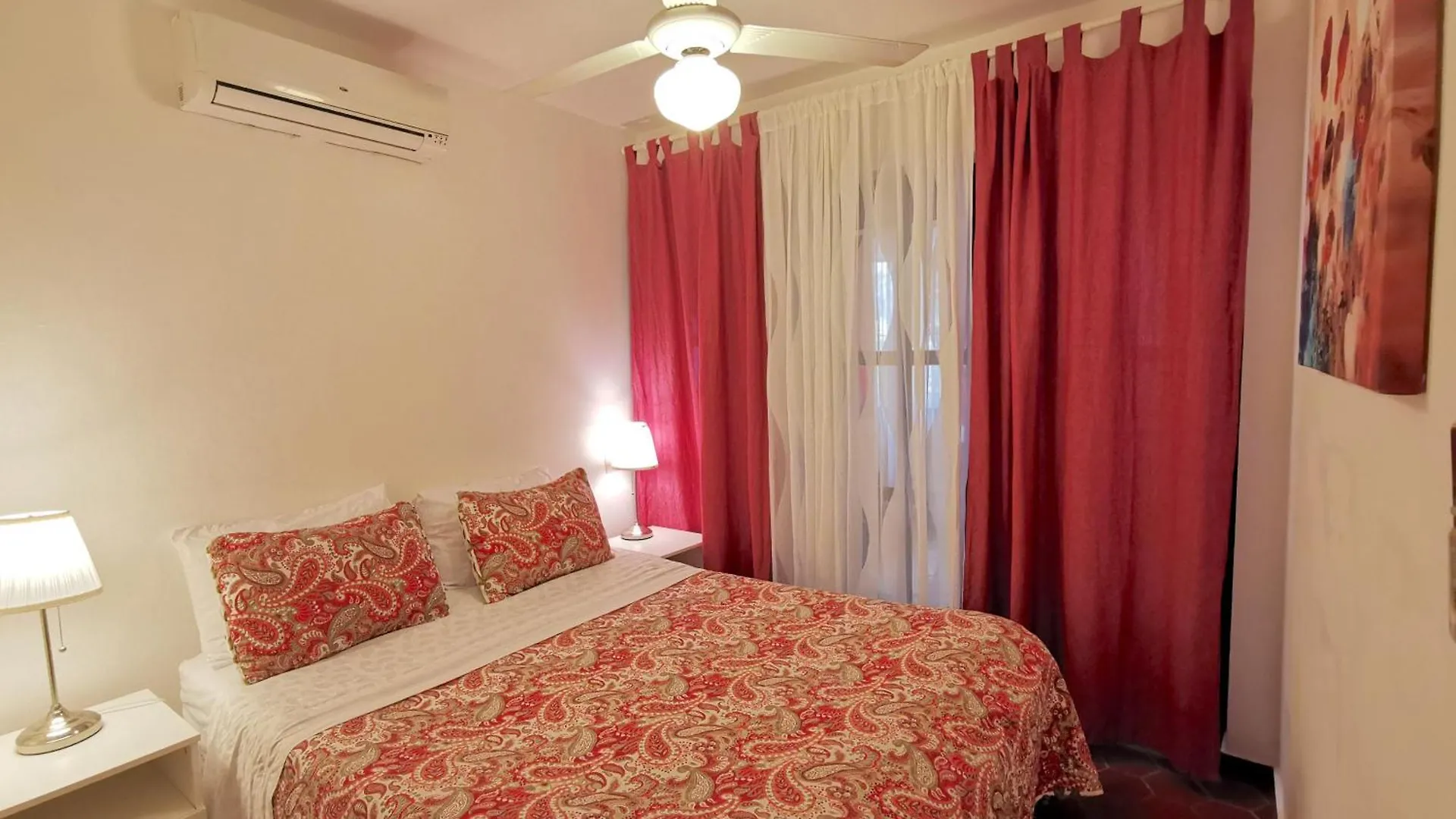 アパートホテル Sunny Villas And Suites - Los Corales Beach - Great Location With Many Restaurants プンタ・カナ