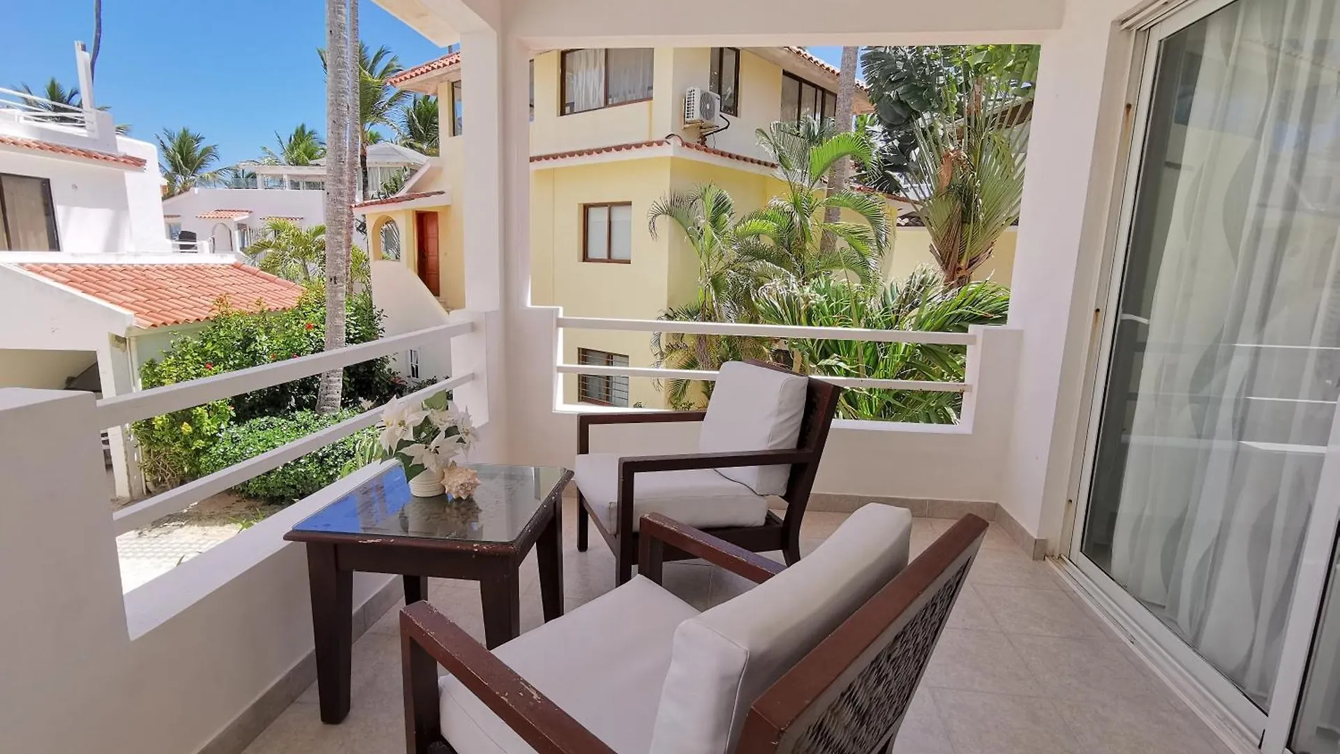 بونتا كانا Sunny Villas And Suites - Los Corales Beach - Great Location With Many Restaurants 5*, بونتا كانا جمهورية الدومينيكان