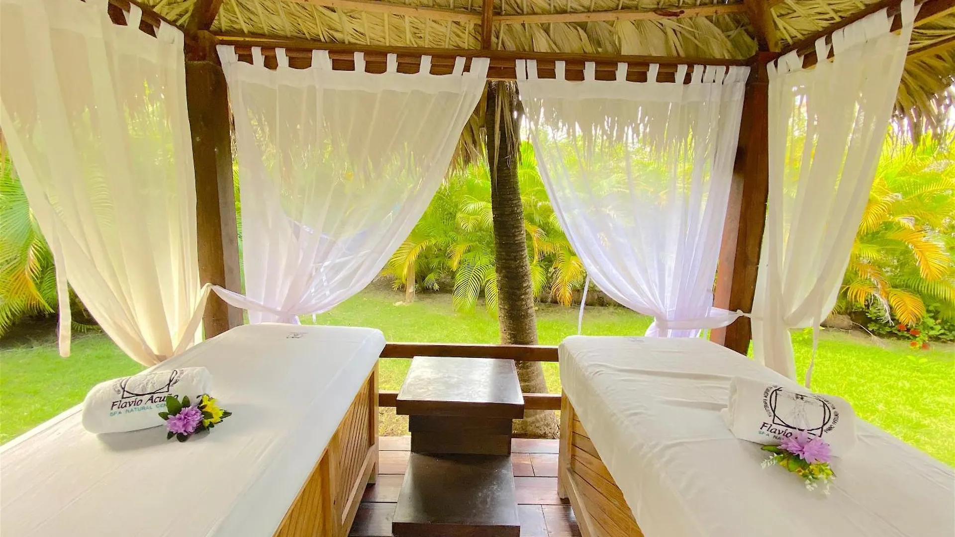 Sunny Villas And Suites - Los Corales Beach - Great Location With Many Restaurants Punta Cana Aparthotel