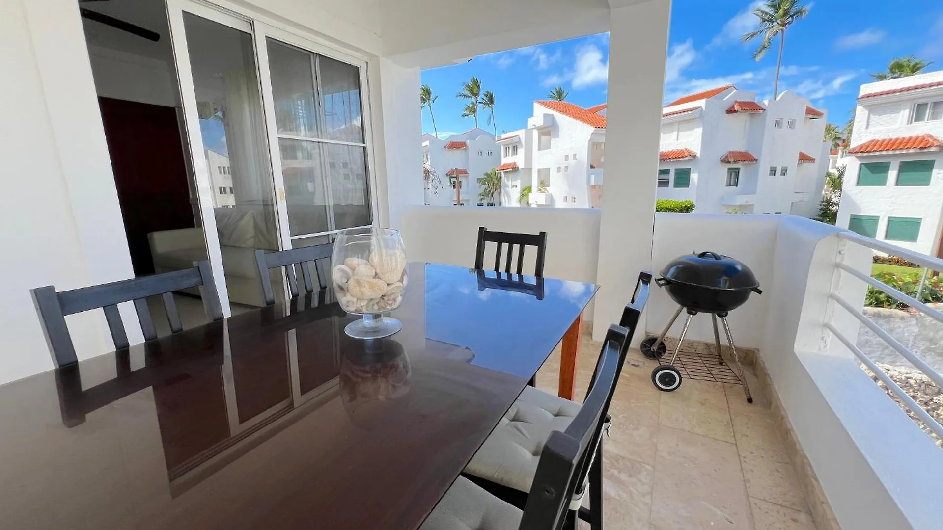 Sunny Villas And Suites - Los Corales Beach - Great Location With Many Restaurants Punta Cana 0*,  Dominican Republic