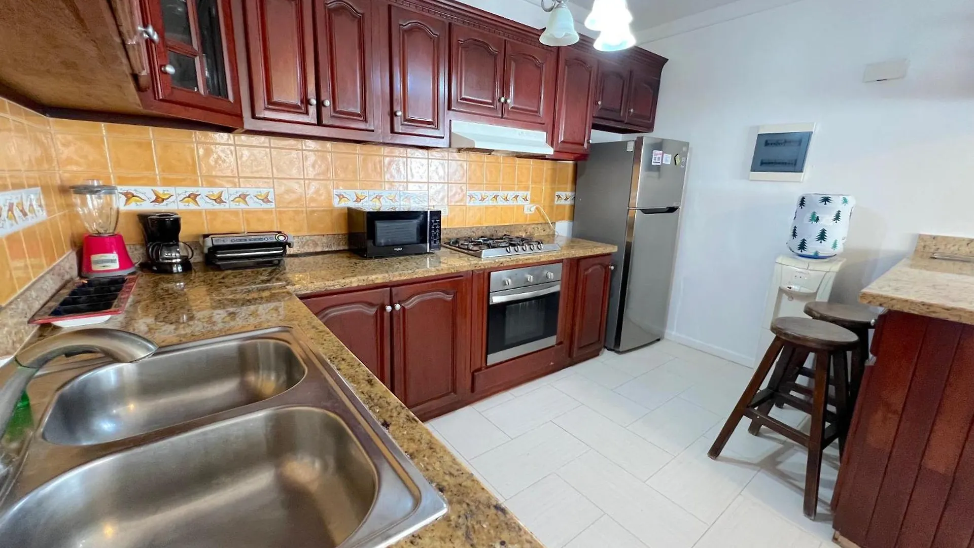 Sunny Villas And Suites - Los Corales Beach - Great Location With Many Restaurants Punta Cana