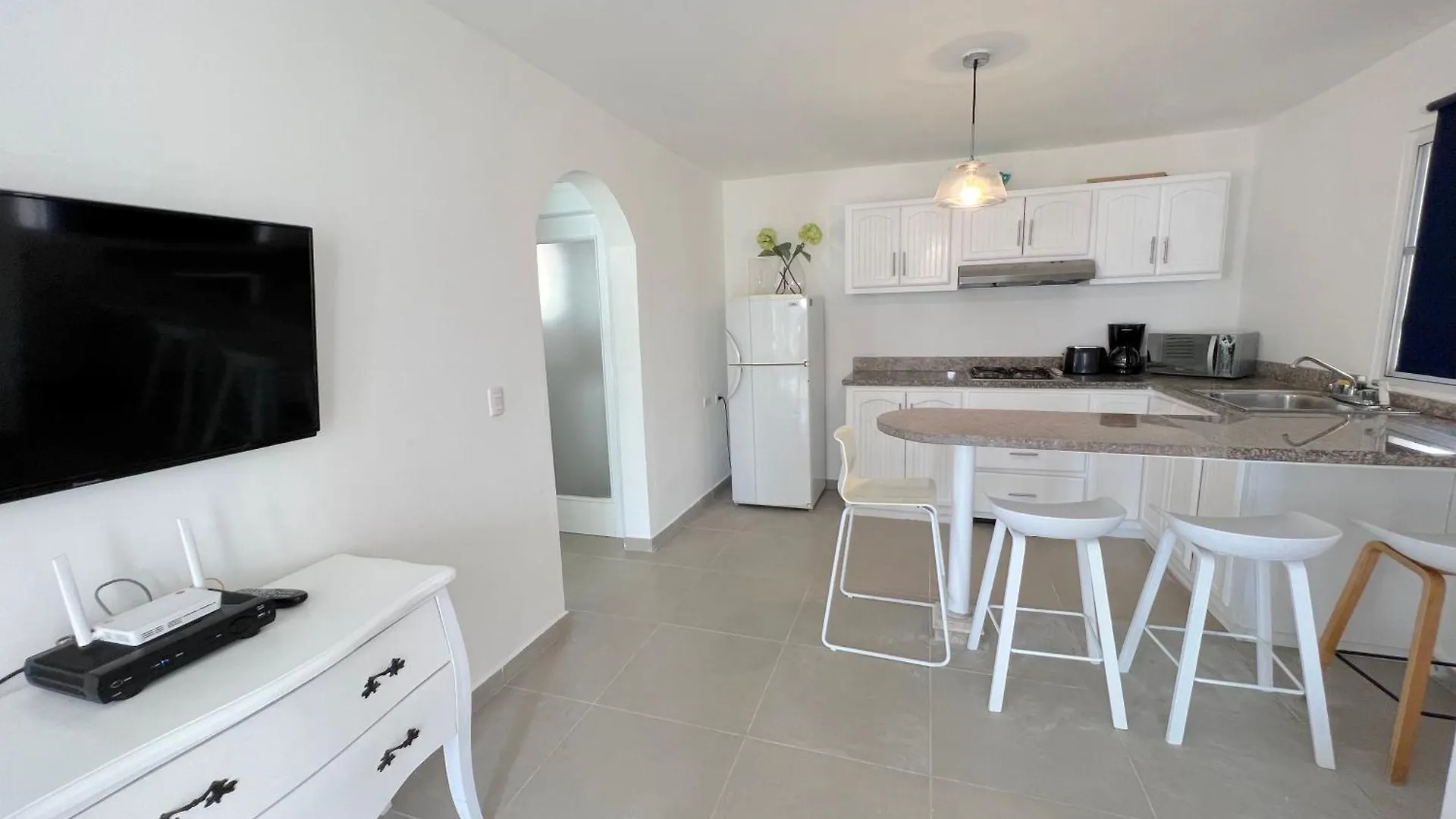 Sunny Villas And Suites - Los Corales Beach - Great Location With Many Restaurants Punta Cana