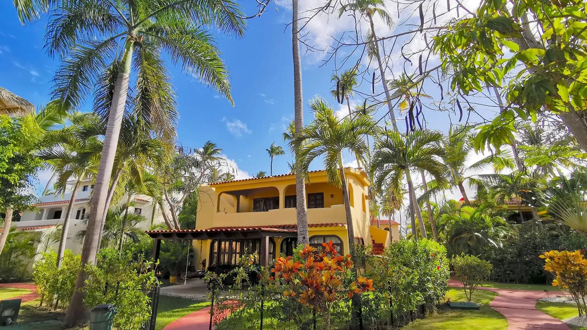 Sunny Villas And Suites - Los Corales Beach - Great Location With Many Restaurants Punta Cana 0*,  Dominican Republic