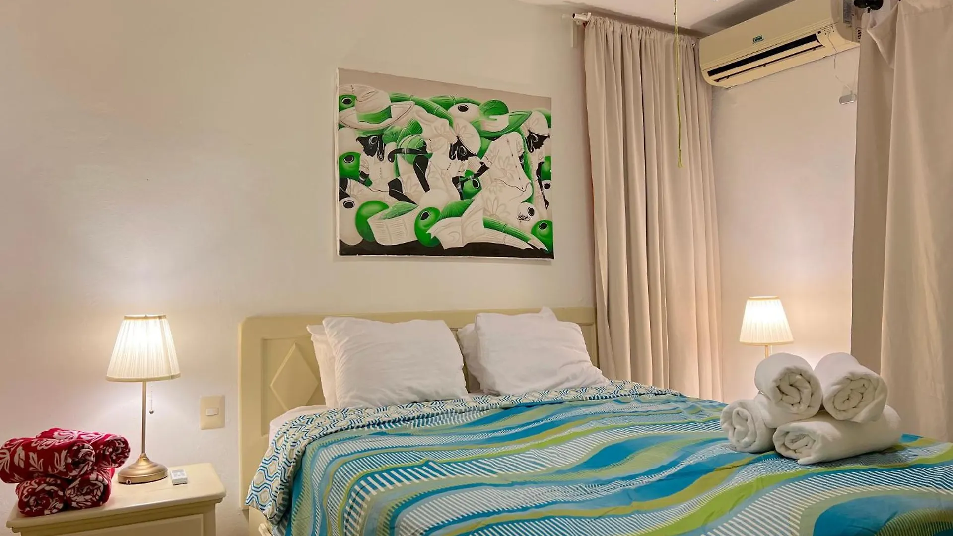Sunny Villas And Suites - Los Corales Beach - Great Location With Many Restaurants Punta Cana 0*,