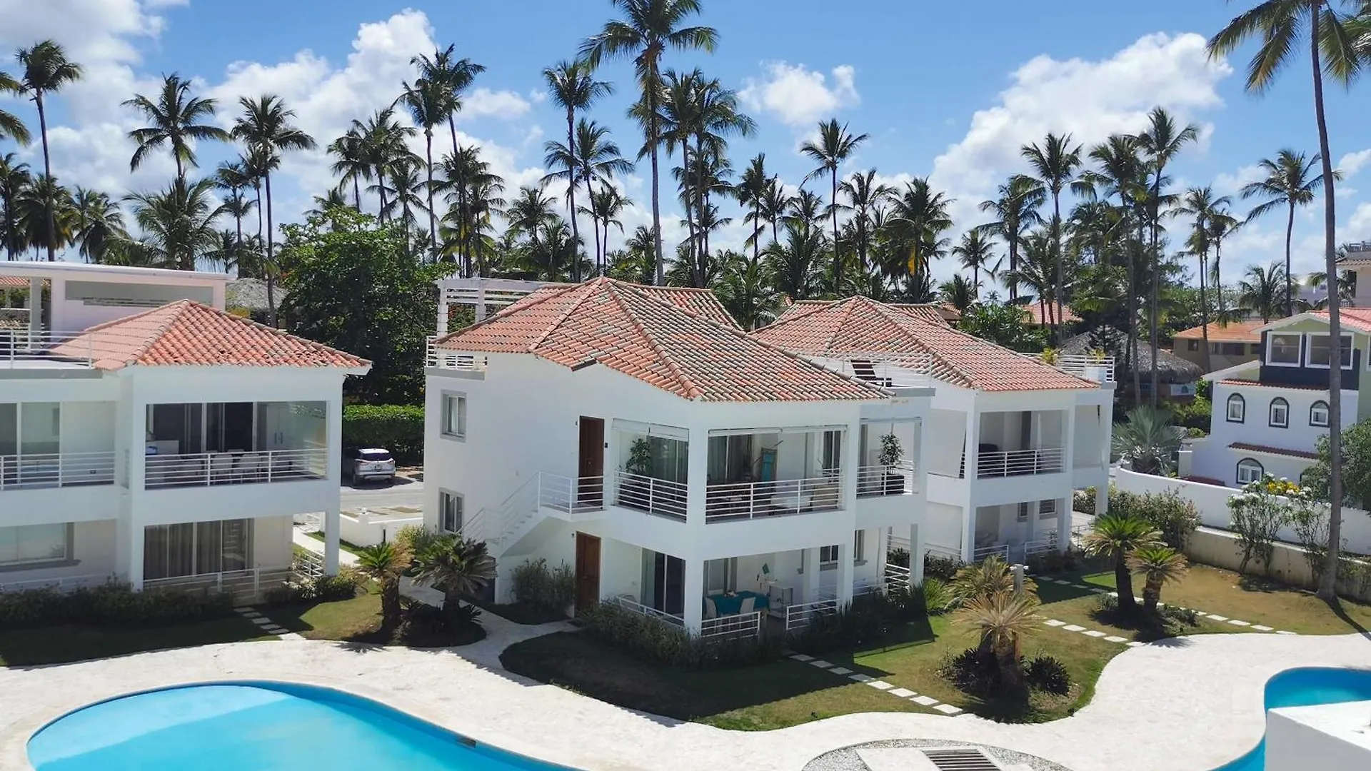 Sunny Villas And Suites - Los Corales Beach - Great Location With Many Restaurants Punta Cana 5*,  Den Dominikanske Republik