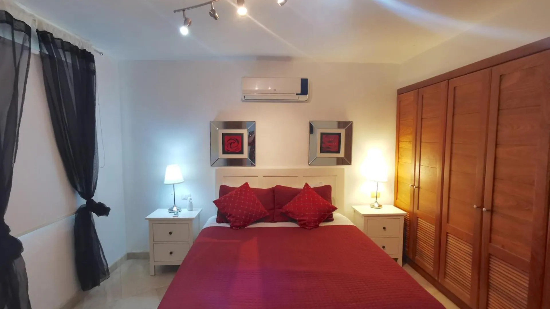Sunny Villas And Suites - Los Corales Beach - Great Location With Many Restaurants Punta Cana